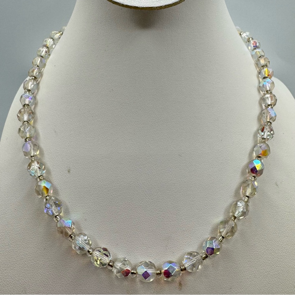 Vintage Aurora Borealis Glass Beaded Necklace 17” Faceted Crystal